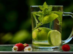 Detox: pohár vody